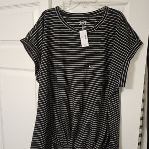 Mairices 24/7 Striped Black & White Dolman Sleeve Tie-Front Top Size 2X